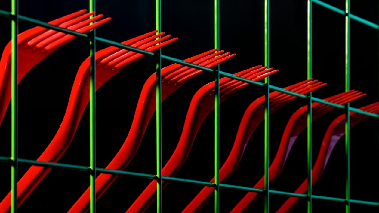 Noise management bez konfliktov: Meranie, tlmenie a dohody s nájomníkmi