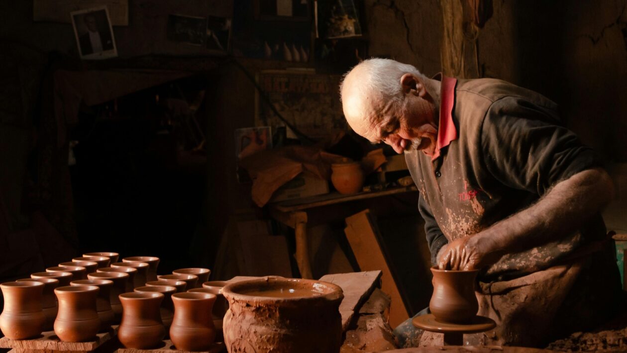 Scenárová analýza a simulácie vo finančnom plánovaní: Riadenie neistoty