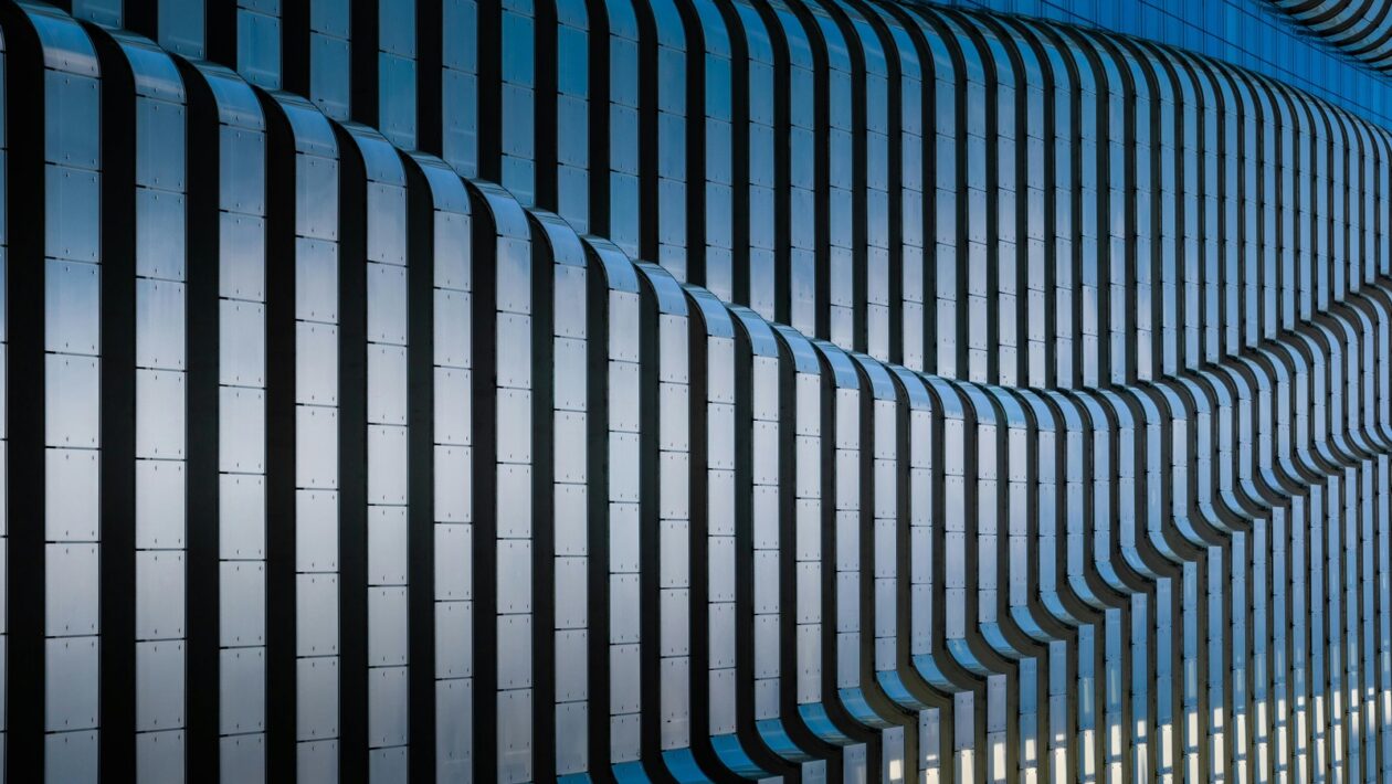 Mikro-sklady last mile: Dopyt e-commerce a logistické aspekty